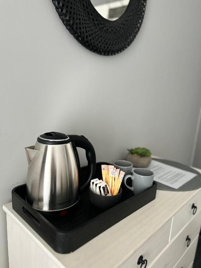 Noclegi Comfort - Self Check-In 24H Свидница Экстерьер фото